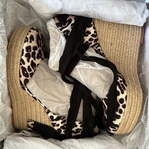 JLo Meenk leopard print espadrilles NWT